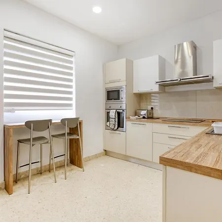 Marina View Slps 9 With Private Terrace & Bbq By 360 Estates *