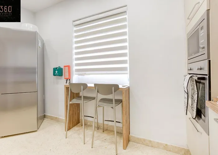 Marina View Slps 9 With Private Terrace & Bbq By 360 Estates *