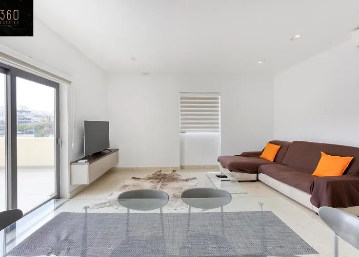 Apartment Marina View Slps 9 With Private Terrace & Bbq By 360 Estates *